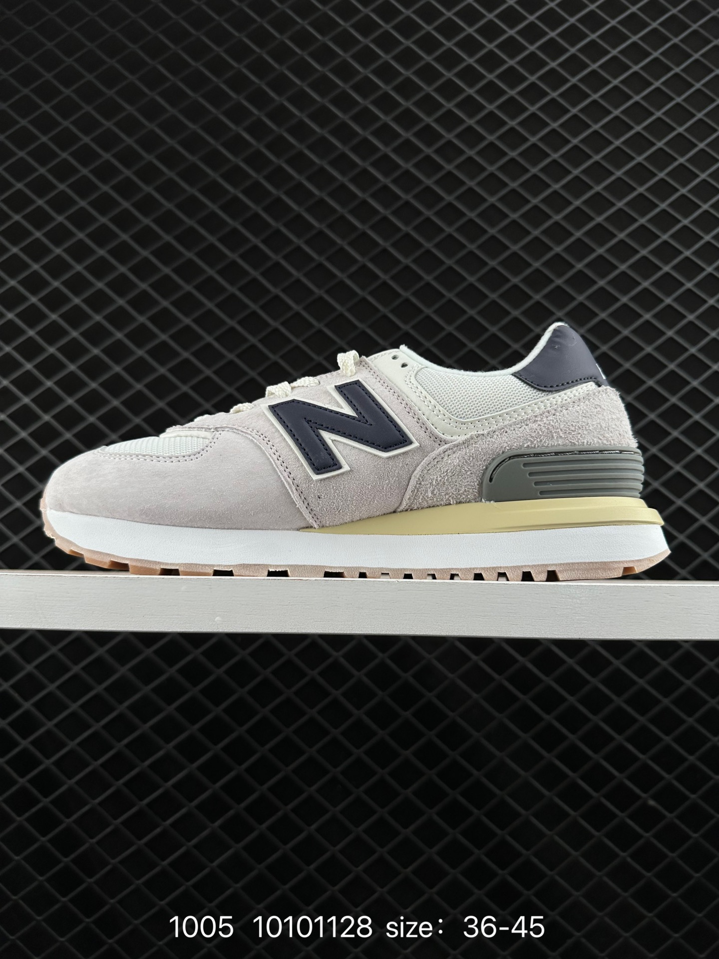 New Balance U574
